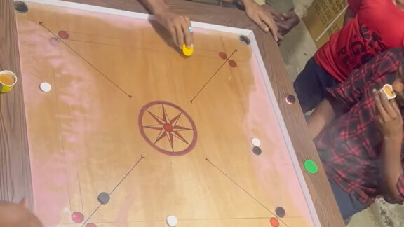 Pertandingan bola Keron
