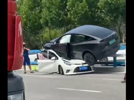 Yantai Tesla Takeoff First-Person View…