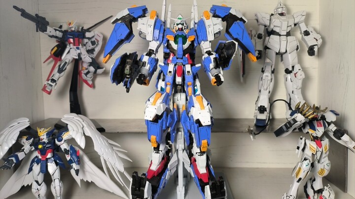 A year in the life of Jiao Lao, a poor high school student. 1,000 likes for Mecha City.
