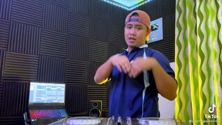 Tiktok remix ( Jonelsagaynoremix)