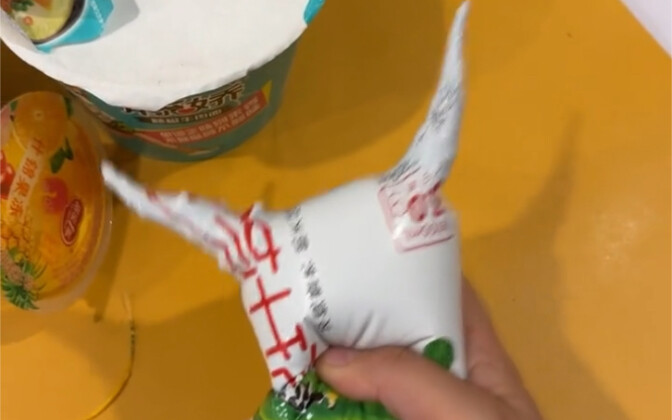 Phát hiện loài mới, bánh sữa đuôi ngựa đôi!