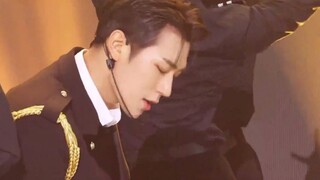 [Park Seo-han] KNK-RIDE Mặt bên hoàn hảo này, nếu bạn chạm vào nó, tay bạn sẽ bị cắt (bộ sưu tập phầ