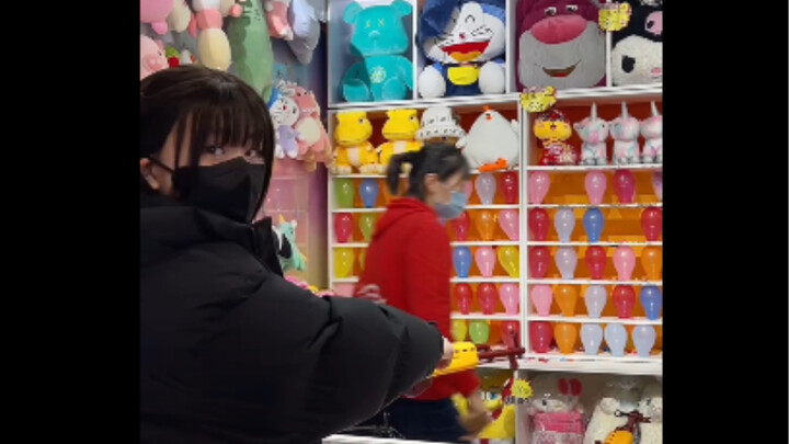 When it comes to popping balloons, if you don’t hit one, it’s definitely the prop’s fault.