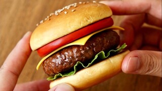 Burger ini palsu.