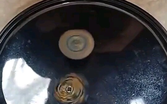 出了饮血剑是吧