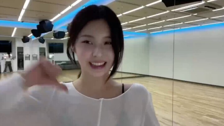 让人看了心情超好的Look at me张圭真challenge！