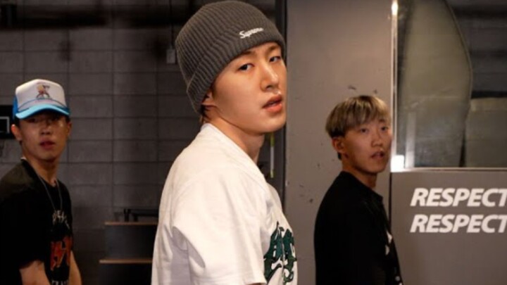 Ruang latihan BI Kim Hanbin untuk "Dare to Love" terungkap!