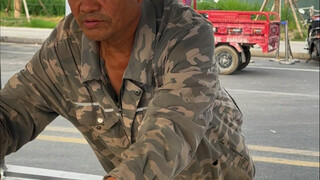 วางแผงขายอาหารบนไซต์ก่อสร้าง