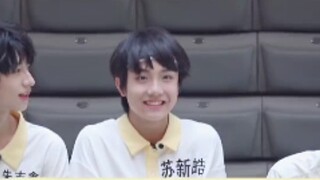 【宋亚轩】【苏新皓】这突如其来又令人惊喜的摸头杀