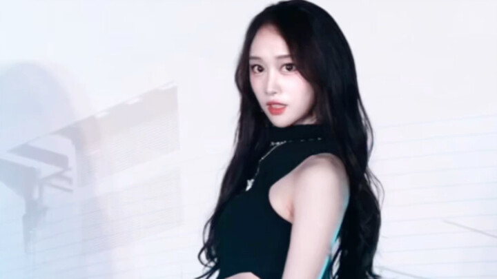 The UP who did a solo performance of “Sister Liu” at Zhejiang University’s graduation gala