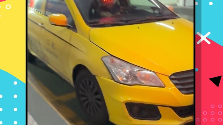 Yang pengin aku lakukan setelah pulang hidup-hidup cuma makan dan makan!