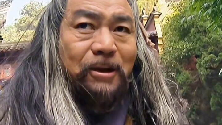 Tiga orang yang dihormati oleh Ren Woxing