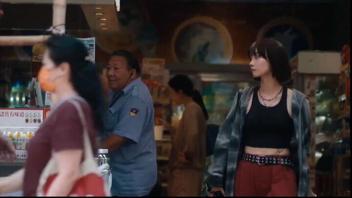 Smashing.Frank.2025.CHINESE.Sub.Malay