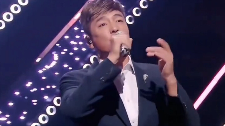 Before singing: What big talk! After singing: What a big name!