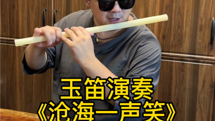 Công lực quá thâm hậu, đánh đến mức bốc khói luôn!