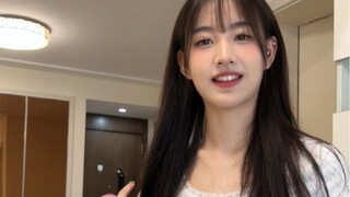 Pretend to make a phone call and keep asking until you find something your girlfriend is interested 