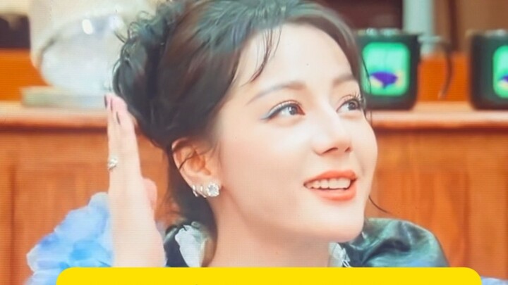 [Let's start reasoning] Famous scene: I am X, Reba exposes herself, find the psychological shadow ar
