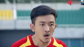 我叫王大锤，正在帮国足出线，这突如其来的骚，闪了我的老腰