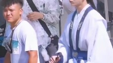 Master Xie riding a horse, I have never seen it before
