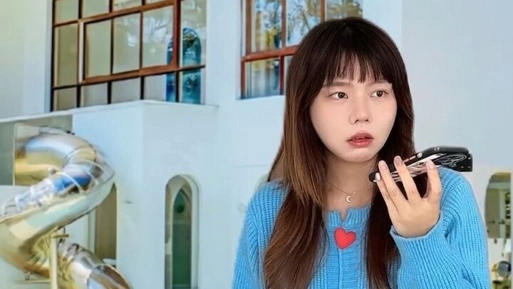 เมื่อฉันเดินทางเข้าไปในนวนิยายยากจนที่เขียนโดยเศรษฐี (พี่เลี้ยงเด็ก)