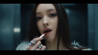 YooA Solo新曲Rooftop MV公开