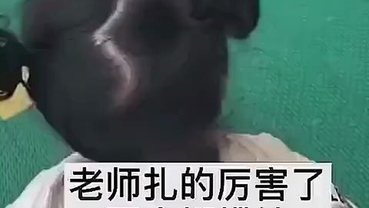妈妈和幼儿园老师的发艺大比拼