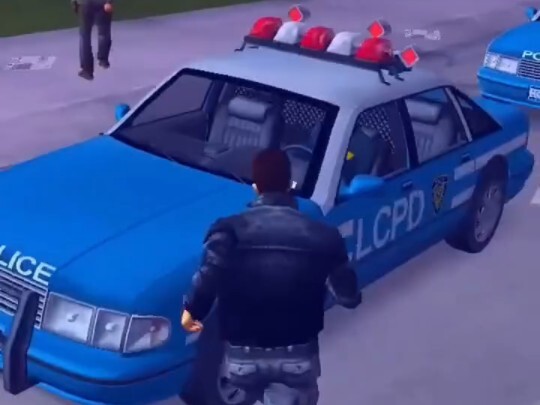Lịch sử phát triển màn ném đá xe cảnh sát LCPD của các nhân vật chính trong series GTA