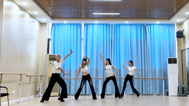 2024还能看到这么整齐的4 walls  真的时代的眼泪了