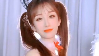 เฉลิมฉลองคริสต์มาสตั้งแต่เนิ่นๆ (3)