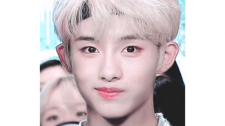 【Dong Sicheng】Wajib Punya Buat Ibu Yun: Serangan Imut dalam Empat Menit