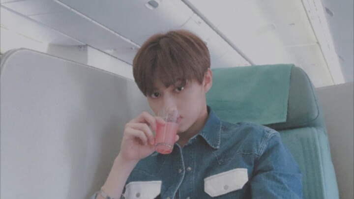 คุณครูหลี่: ยังมีเด็กคนไหนพิเศษกว่าจวินนีอีกไหม? เพื่อนร่วมทีม: เมื่อเหวินจวินฮุยพูด แค่พูดว่า “ปาซู