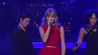 Taylor Swift - You Belong With Me (Live from New York City)