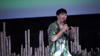 เสื้อกันหนาว - Krist Perawat