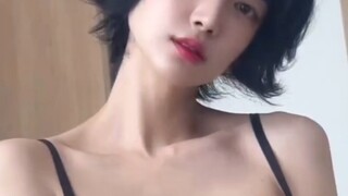 กำลังจะออกไปข้างนอก แล้วก็เจอของดีราคาถูก!