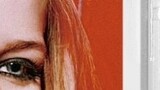 [Premier Kejutan] Avril Lavigne Mengcover Lagu Klasik Adele "Hello"