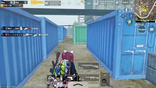 PUBG Mobile - Solo Squad Với Full Trang Bị Mùa 18 _ Gặp Team Chơi IQ Từ Đầu Đến Cuối Vòng Bo