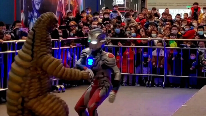 Ultraman Zeta performance