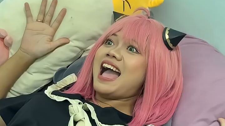 ANAK COSPLAY GADANG TAPI PURA2 TIDUR