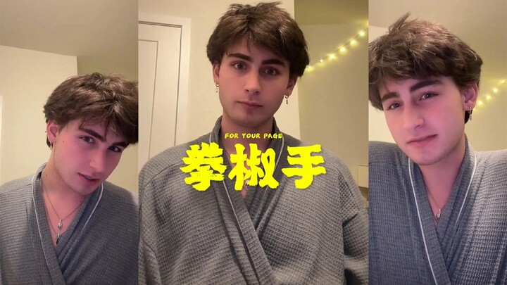 Tolong aku, ibuku pikir aku pro gamer PUBG yang main besar di belakangnya‼️