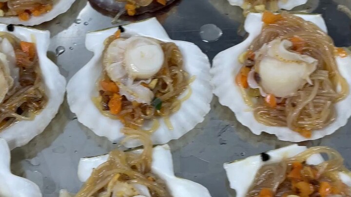 The Park Director’s Careless Mistake Cost Him a Scallop