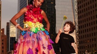 The boy said he was a tailor when he was four years old, and his works were already on the fashion r