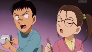 Masa lalu cinta Kogoro, Conan dengan marah mengeluh tentang ayah mertuanya