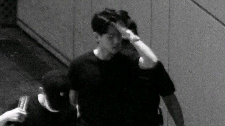 “Thật muốn nói với Biên Bách Hiền rằng trong Orange Light anh ấy đúng là như thế!”