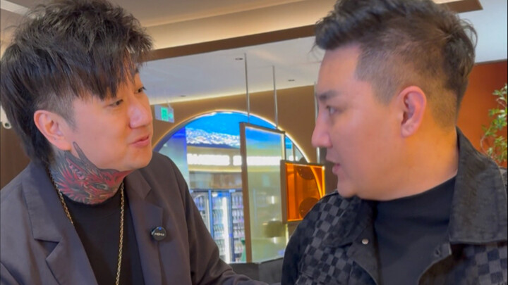 Anh đã gọi tôi là anh em rồi thì còn nói gì nữa chứ～