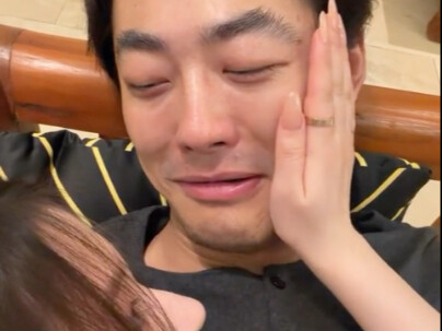 ไป๋ตื่นเต้นแล้ว