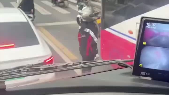 The Ultimate Showdown Between the Two Major Road Killers