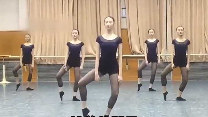 舞蹈中专生的专业真的很强