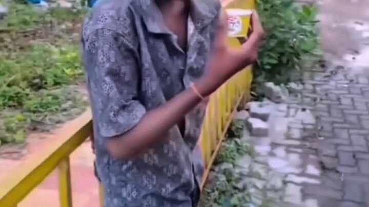 hello guys to dekh sakte  hai