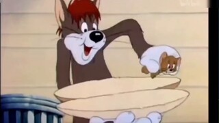 [Rou Slice] Xiaorou akan dengan senang hati menonton Tom dan Jerry bersamamu