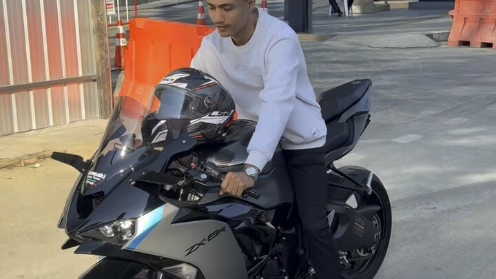 Kawasaki Ninja Zx6R